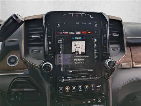 Used 2020 RAM 2500 Limited image 12