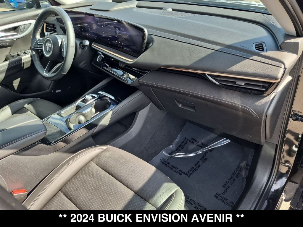Used 2024 Buick Envision Avenir AWD/4WD image 32