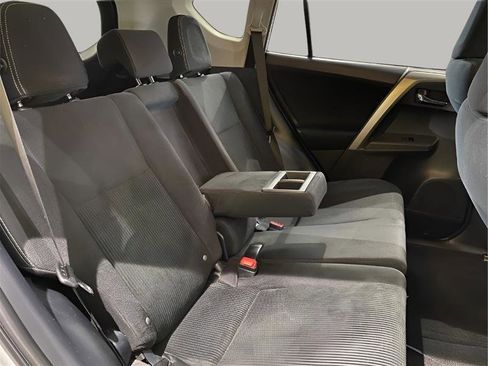 Used 2015 Toyota RAV4 XLE image 25