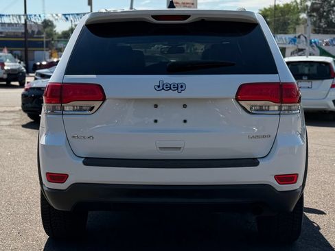 Used 2015 Jeep Grand Cherokee Laredo w/ Quick Order Package 23E AWD/4WD image 4