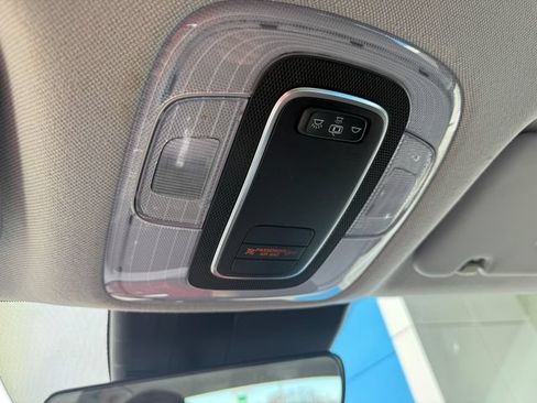 Used 2022 Hyundai Elantra SE FWD image 26