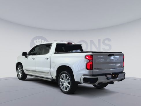 Used 2023 Chevrolet Silverado 1500 High Country w/ High Country Premium Package image 8