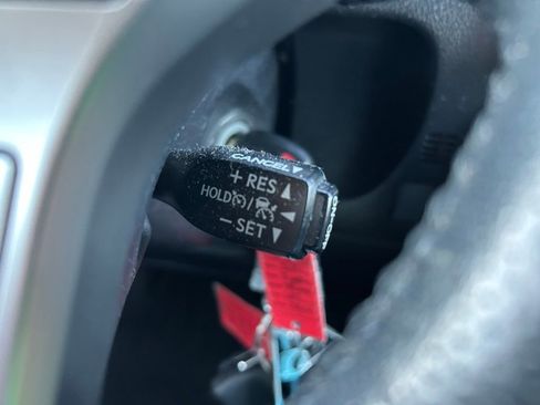 Used 2021 Toyota 4Runner SR5 image 23