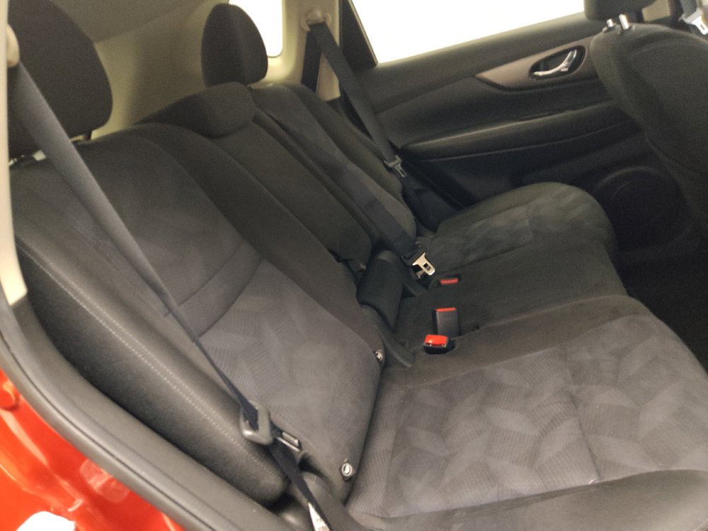 Used 2015 Nissan Rogue SV AWD/4WD image 19