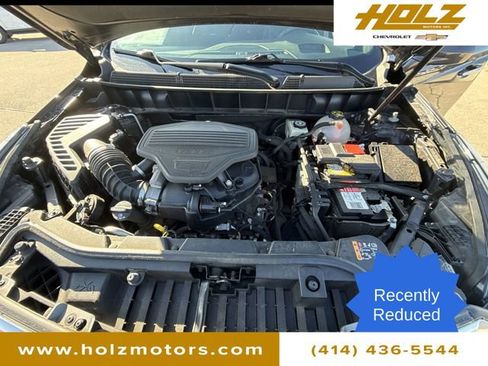 Used 2017 Cadillac XT5 Platinum w/ Driver Assist Package image 32