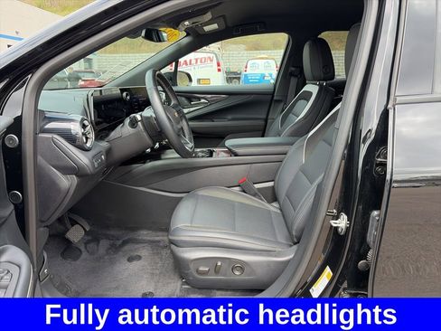 Used 2024 Chevrolet Blazer EV LT AWD/4WD image 15