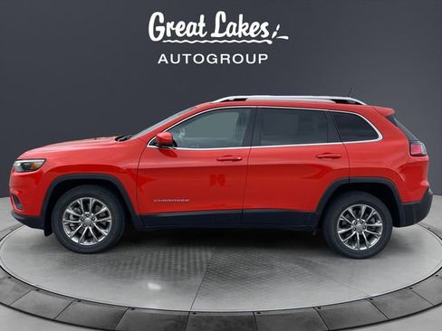 Used 2021 Jeep Cherokee Latitude Lux w/ Comfort/Convenience Group image 2