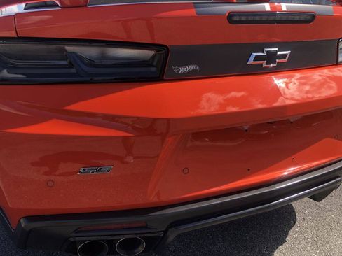 Used 2018 Chevrolet Camaro SS w/ Hot Wheels Edition RWD image 5