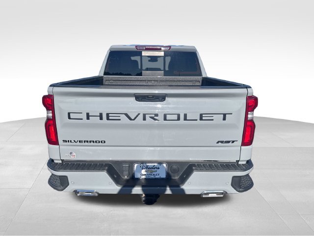 Used 2024 Chevrolet Silverado 1500 RST AWD/4WD image 4