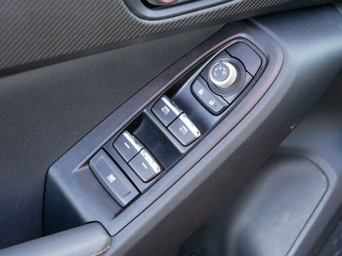 Certified 2025 Subaru Crosstrek 2.5i Limited w/ Popular Package #3A image 19