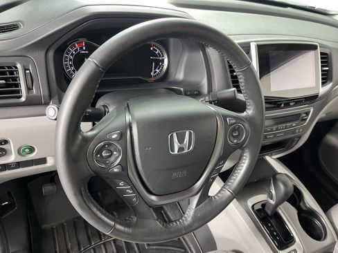 Certified 2018 Honda Ridgeline RTL-T image 24