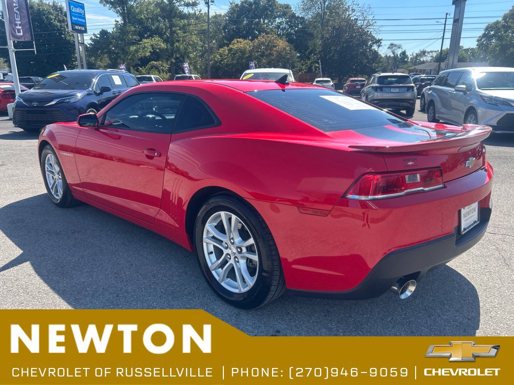 Used 2015 Chevrolet Camaro LT RWD image 28