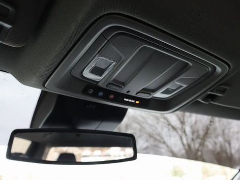 Used 2023 GMC Sierra 1500 SLT w/ SLT Premium Package image 30