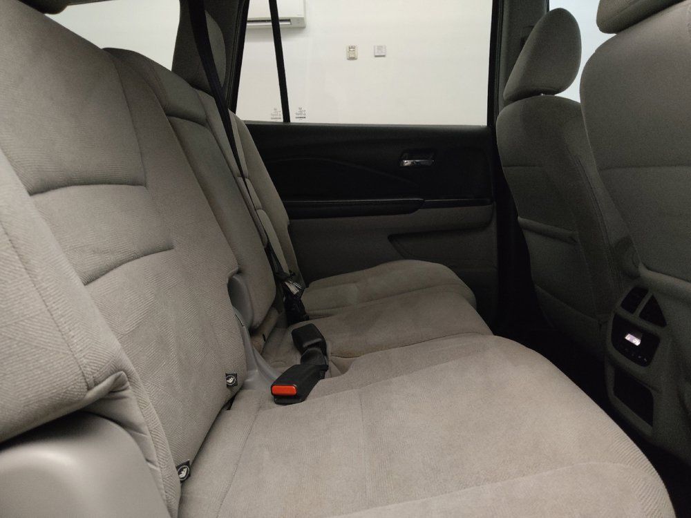 Used 2021 Honda Pilot EX image 19