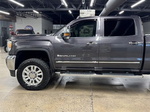 Used 2015 GMC Sierra 3500 Denali w/ Duramax Plus Package AWD/4WD image 5