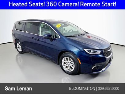 Used 2023 Chrysler Pacifica Touring-L