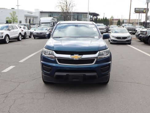 Used 2020 Chevrolet Colorado LT AWD/4WD image 3