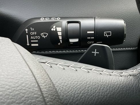 New 2026 Nissan Armada SV image 29