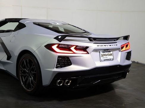 Used 2023 Chevrolet Corvette Stingray Preferred Cpe w/ Z51 Performance Package RWD image 11