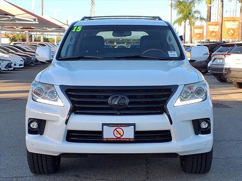 Used 2015 Lexus LX 570 4WD image 2