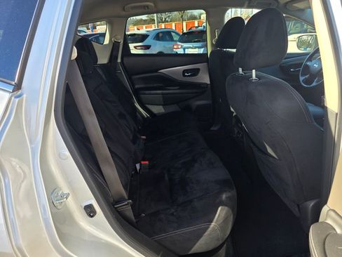 Used 2021 Nissan Murano SV image 21