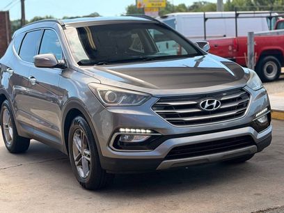 Used 2018 Hyundai Santa Fe Sport w/ 2.4L Value Package 02
