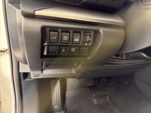 Used 2022 Subaru Forester Premium AWD/4WD image 15