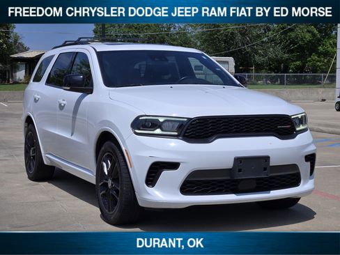Used 2024 Dodge Durango GT RWD image 2