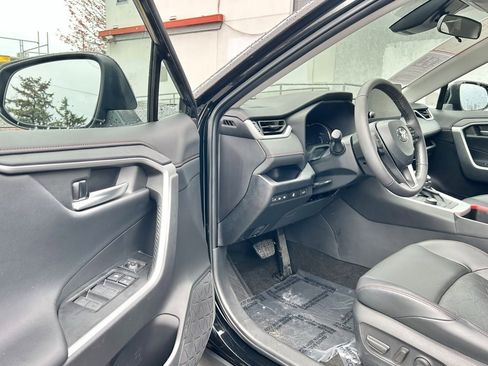 Certified 2023 Toyota RAV4 TRD Off-Road image 9