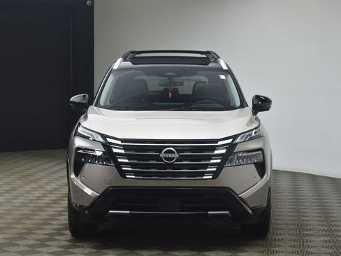 Used 2026 Nissan Rogue Platinum w/ Platinum Premium Package image 24