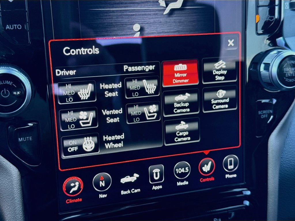 Used 2019 RAM 2500 Laramie AWD/4WD image 17