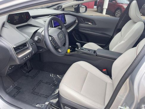 Used 2024 Toyota Prius Limited w/ Limited Premium Package image 21