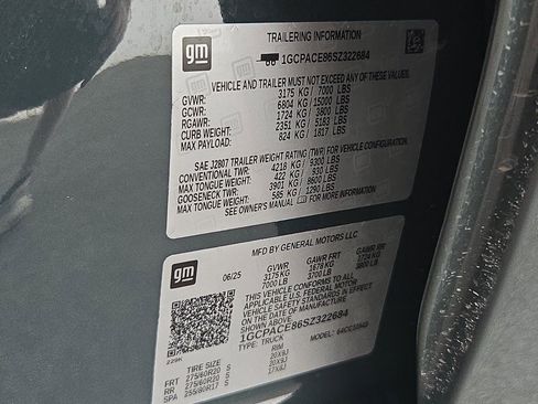 Used 2025 Chevrolet Silverado 1500 LT w/ Texas Edition Plus image 40