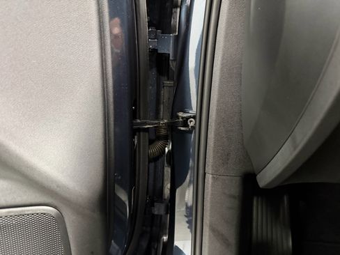 Used 2020 Volvo V60 T5 Cross Country w/ Protection Package Premier image 23