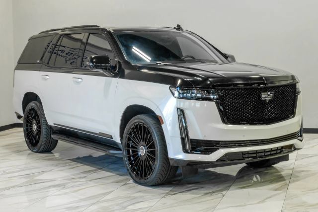 Used 2023 Cadillac Escalade Sport RWD image 10