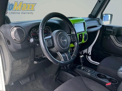 Used 2014 Jeep Wrangler Unlimited Sport w/ Quick Order Package 24S AWD/4WD image 20