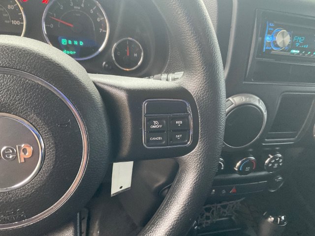 Used 2013 Jeep Wrangler Unlimited Sport AWD/4WD image 21