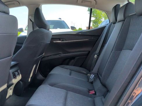 Used 2026 Toyota Camry LE w/ Convenience Package FWD image 26