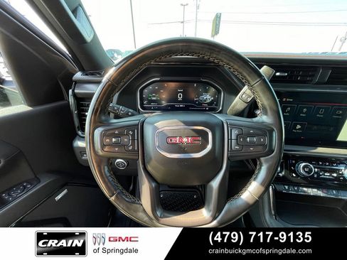Used 2025 GMC Sierra 2500 AT4 w/ AT4 Premium Plus Package AWD/4WD image 14