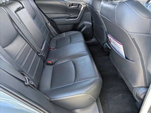 Used 2023 Toyota RAV4 XLE Premium image 21