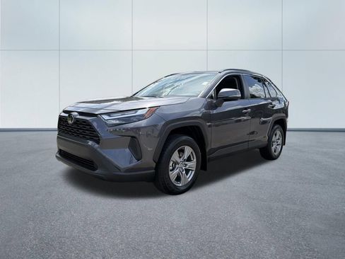 Used 2025 Toyota RAV4 XLE w/ Convenience Package AWD/4WD image 2