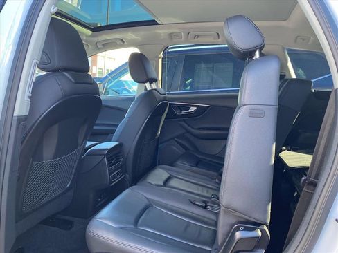 Used 2023 Audi Q7 3.0T Premium w/ Convenience Package image 19
