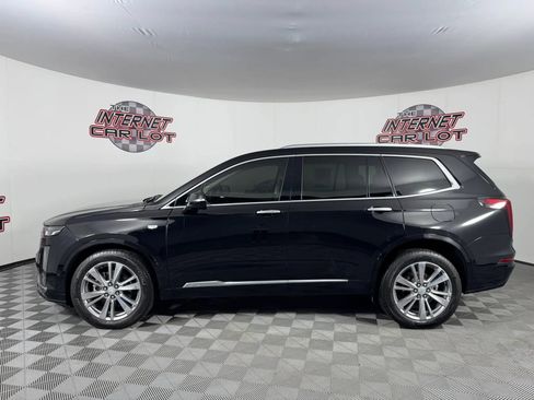 Used 2024 Cadillac XT6 Premium Luxury w/ Technology Package AWD/4WD image 4