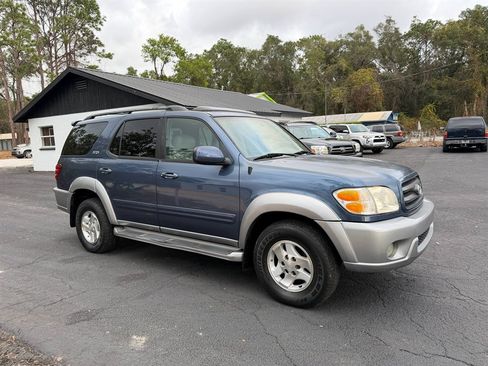 Used 2003 Toyota Sequoia SR5 image 1