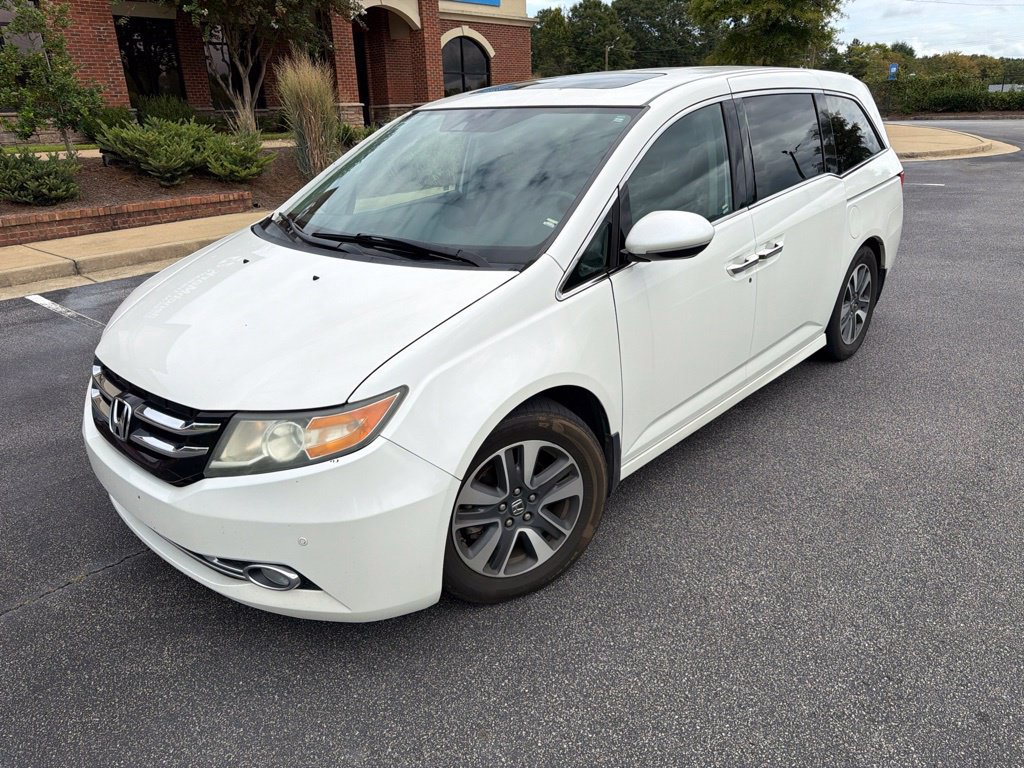 Used 2016 Honda Odyssey Touring Elite image 2