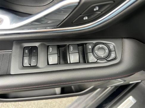 Used 2024 Chevrolet Tahoe RST image 22