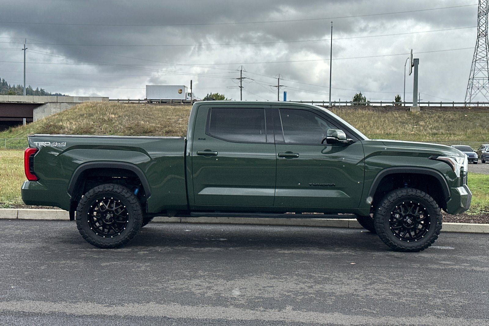 Used 2022 Toyota Tundra SR5 w/ TRD Off-Road Package AWD/4WD image 2