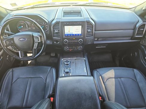 Used 2020 Ford Expedition Limited w/ Equipment Group 302A AWD/4WD image 9