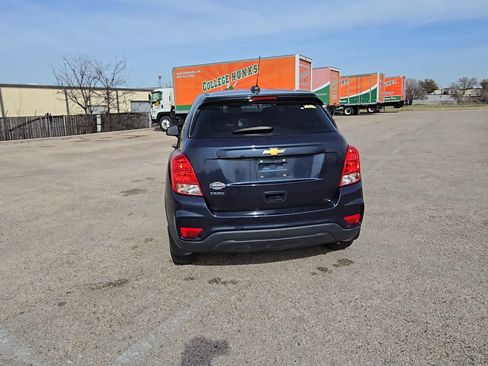 Used 2019 Chevrolet Trax LS w/ LPO, Protection Package image 7