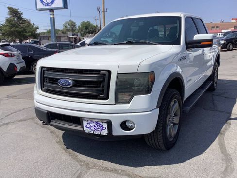 Used 2014 Ford F150 FX4 w/ Equipment Group 402A Luxury AWD/4WD image 4